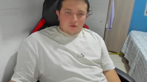 Andres INDEPENDENT MODEL online show from 11-09-25, 12:20