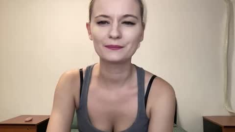 Onika online show from 09-29-25, 10:03