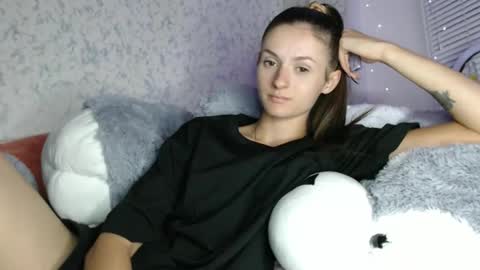 Amalia online show from 09-26-25, 05:17