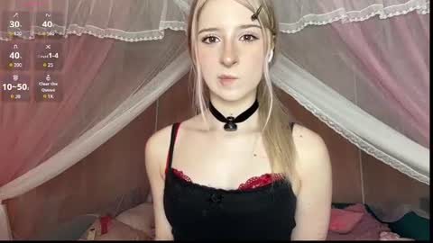 Snapshot of onlyeva1 chatting on 07-28-26, 12:48 Eva online show from 07-28-26, 12:48