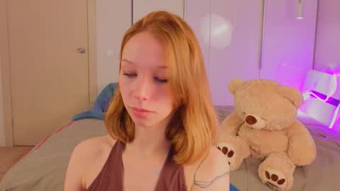 Lily online show from 11-07-25, 11:43