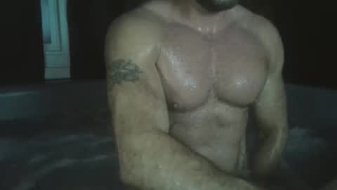 Snapshot of onlylooking4 chatting on 05-06-26, 02:08 onlylooking4 online show from 05-06-26, 02:08