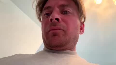 onlyloveyoutwice2016 online show from 04-22-26, 04:30