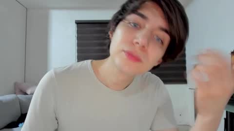 Sergio online show from 06-05-26, 02:23