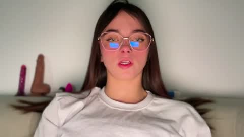 Sophia online show from 06-18-26, 11:53