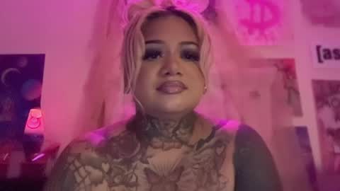 Avery Lee online show from 07-11-26, 07:11