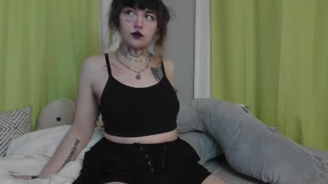 Snapshot of onyx_black666 chatting on 04-02-26, 06:33 onyx_black666 online show from 04-02-26, 06:33
