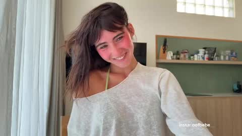Helen online show from 05-08-26, 10:59