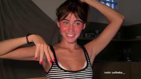 Helen online show from 06-17-26, 10:10