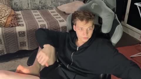 Snapshot of oofcblesssexx chatting on 12-26-24, 02:59 bless god online show from 12-26-24, 02:59