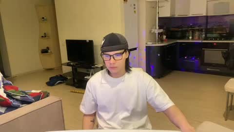 Snapshot of oofcblesssexx chatting on 12-28-24, 09:30 bless god online show from 12-28-24, 09:30