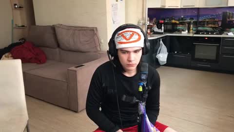 Snapshot of oofcblesssexx chatting on 02-21-25, 11:01 bless god online show from 02-21-25, 11:01