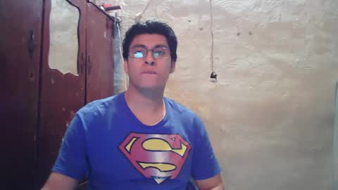 Snapshot of oomaurooo chatting on 12-13-24, 08:30 oomaurooo online show from 12-13-24, 08:30