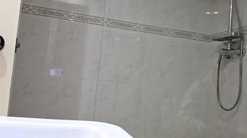 Snapshot of ooohhlalaa chatting on 11-09-25, 10:30 ooohhlalaa online show from 11-09-25, 10:30