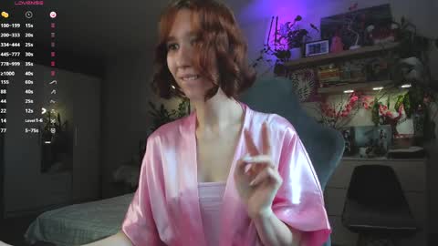 Olivia. online show from 03-31-26, 08:04