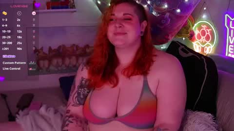 Snapshot of opalreigning chatting on 05-02-26, 08:19 Opal online show from 05-02-26, 08:19