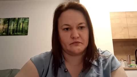 Ophelia online show from 04-10-26, 08:02