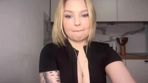 Ophelia online show from 12-13-25, 07:53