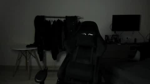 Bella and John online show from 04-22-26, 05:47