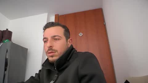 Snapshot of or690 chatting on 03-17-26, 09:01 or online show from 03-17-26, 09:01