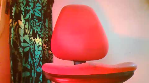 orangemarmelade online show from 10-12-25, 11:04