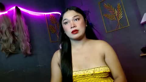 Snapshot of organic_amihan2009 chatting on 11-23-25, 05:18 anura online show from 11-23-25, 05:18