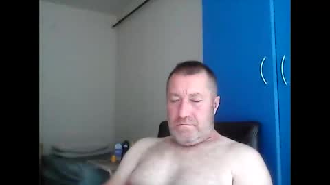 orhansakar12 online show from 11-23-25, 08:58