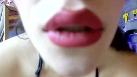 Snapshot of oriana__03 chatting on 07-06-26, 11:51 Oriana online show from 07-06-26, 11:51