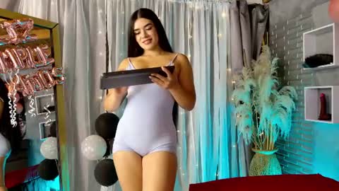 Snapshot of oriana__03 chatting on 08-02-26, 12:25 Oriana online show from 08-02-26, 12:25