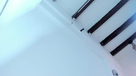 Miss Guzman  online show from 02-24-25, 12:16