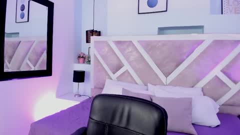 Miss Guzman  online show from 05-26-26, 03:46