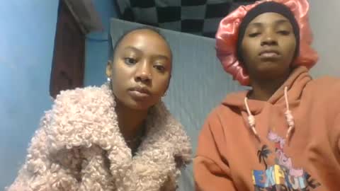 orianie064 online show from 06-27-26, 05:23