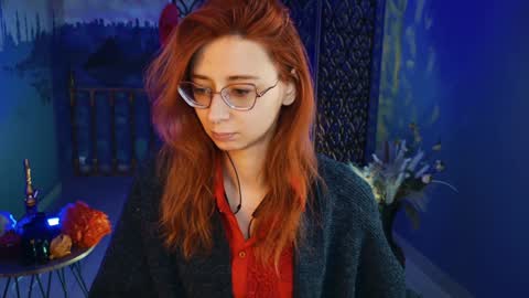 Orianna -  Hi Im into geek culture cosplay crafting LARP games. Shall we play DnD online show from 12-05-24, 09:06