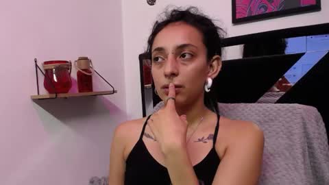 ORIANNA online show from 01-05-25, 06:02