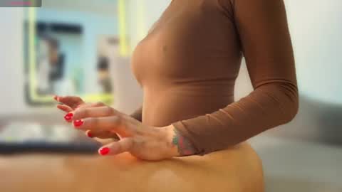 oriannazurek online show from 07-22-26, 03:53