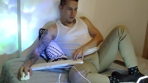 Snapshot of orienzo chatting on 02-28-26, 04:13 Orienzo online show from 02-28-26, 04:13