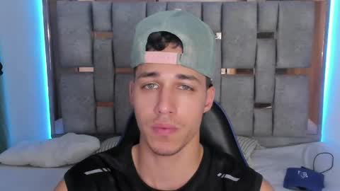 Orionblaze 69  online show from 05-20-26, 02:07