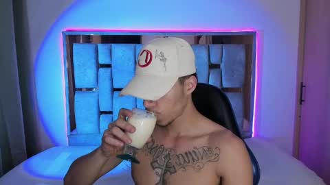 Orionblaze 69  online show from 05-26-26, 08:54
