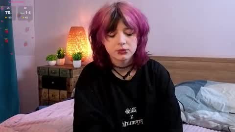 Ashley online show from 11-10-25, 05:56