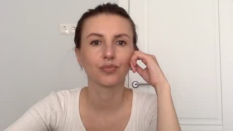 Snapshot of orvaline chatting on 05-25-26, 01:50 orvaline online show from 05-25-26, 01:50