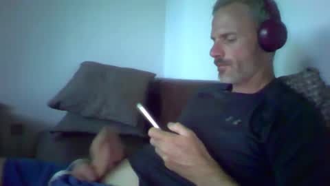 orwel09 online show from 04-19-26, 03:11