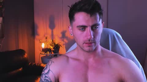 Oscar online show from 10-04-25, 09:13