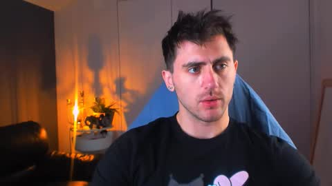 Oscar online show from 10-20-25, 08:53