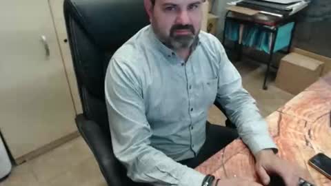 Snapshot of oscar_msng chatting on 01-09-26, 05:59 Oscar online show from 01-09-26, 05:59