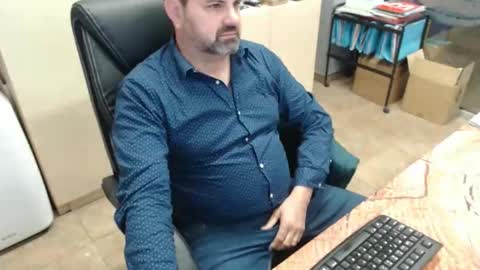 Snapshot of oscar_msng chatting on 03-16-26, 06:01 Oscar online show from 03-16-26, 06:01