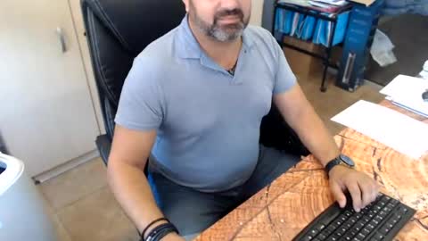Oscar online show from 07-17-26, 04:34