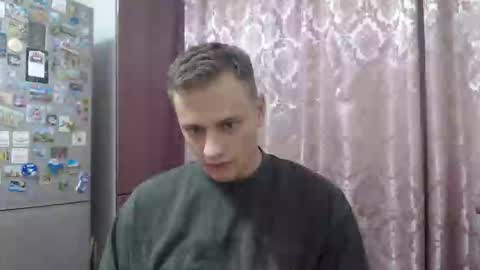 Snapshot of oscar_sssky chatting on 10-10-25, 09:14 Oscar online show from 10-10-25, 09:14