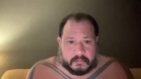 Snapshot of oscar_valentine chatting on 03-18-26, 02:15 oscar_valentine online show from 03-18-26, 02:15