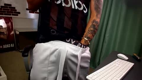 OscarWills online show from 05-16-26, 04:42