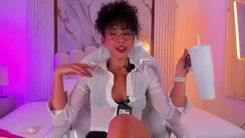 Oshun  online show from 11-30-25, 07:12